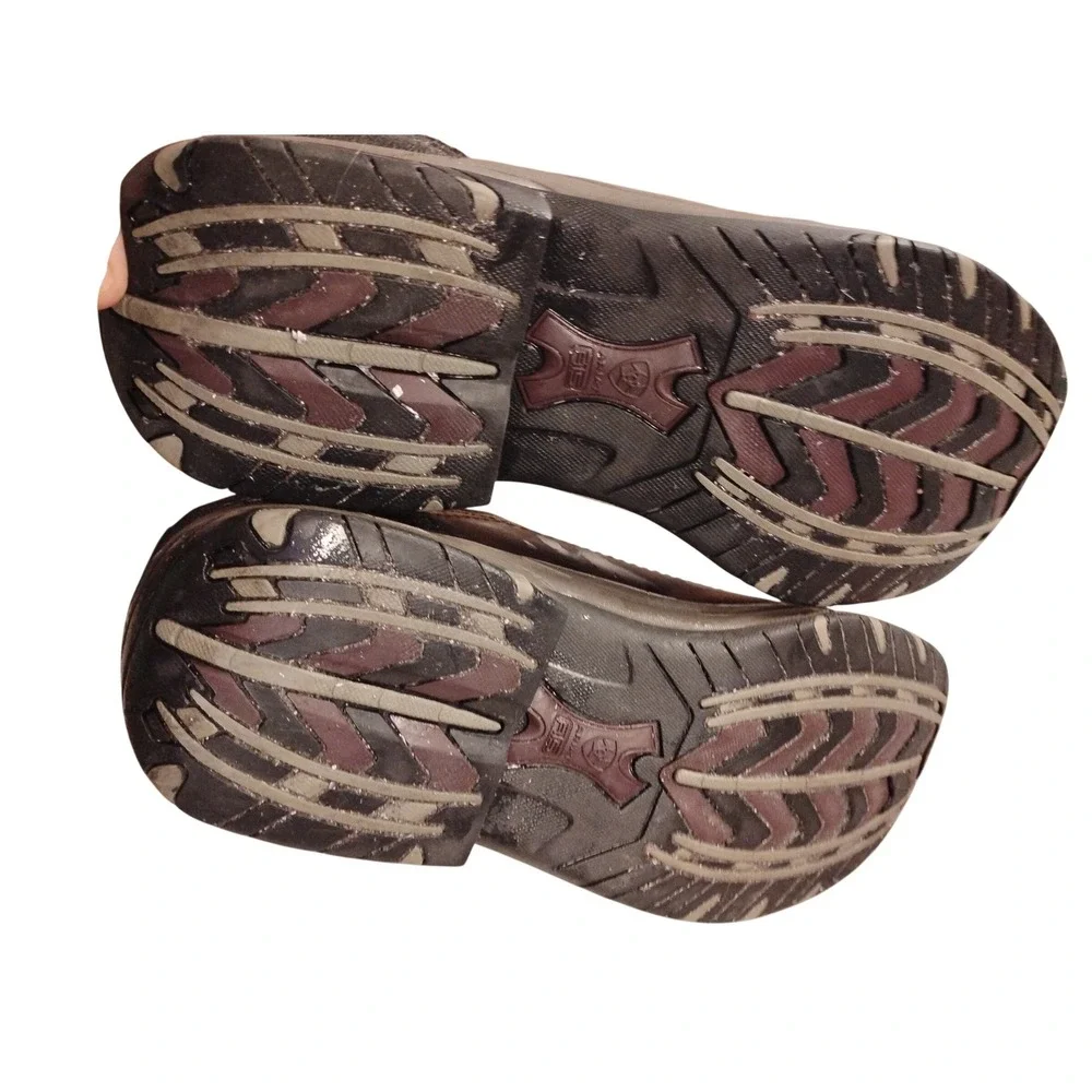 Ariat terrain ease